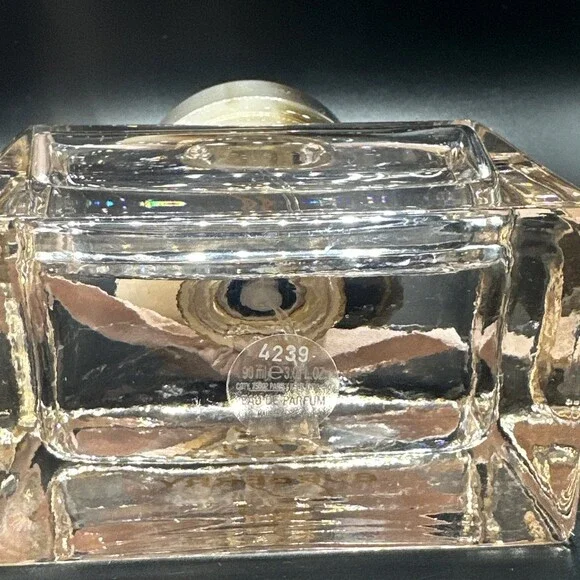 Burberry My Burberry Blush EDP Spray for Women, 3.0 oz / 90 ml - $181-retail - Picture 3 of 6